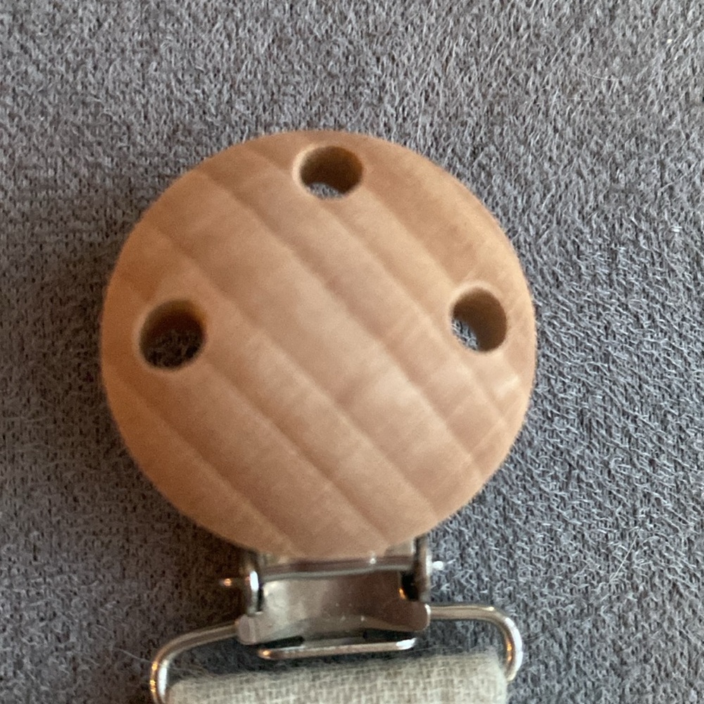 Zara Pacifier Clip - Picture 3 of 4